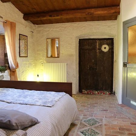 B&B A Casa Di Piero 圣马西莫 外观 照片
