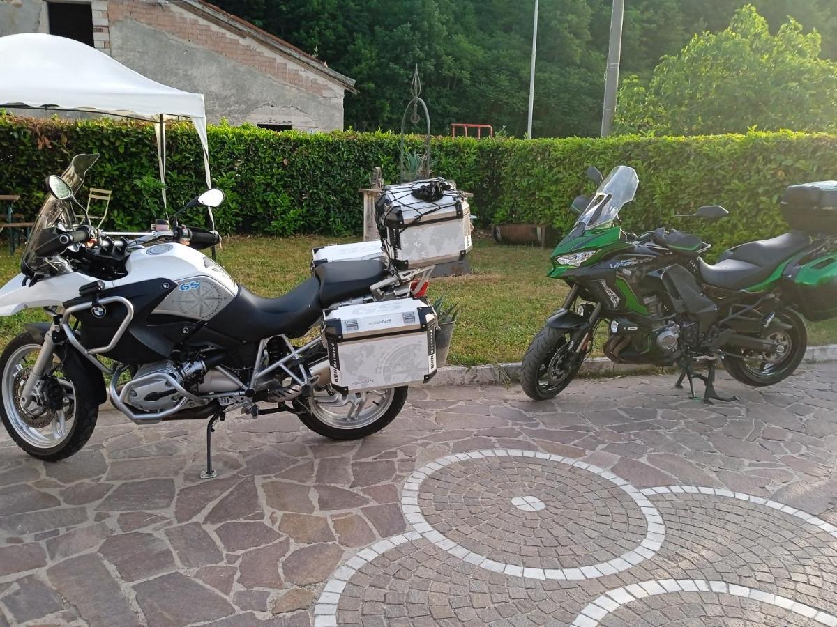 B&B A Casa Di Piero 圣马西莫 外观 照片
