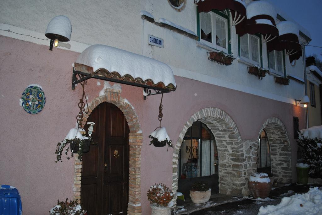 B&B A Casa Di Piero 圣马西莫 外观 照片